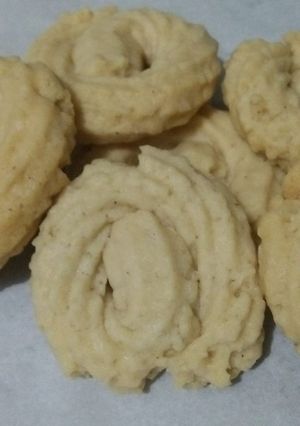 A picture of Piping biscuit.