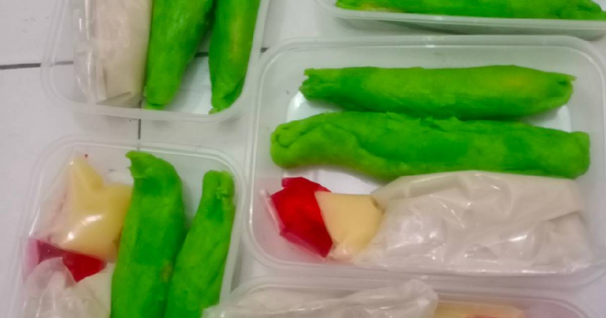 Resep Es Pisang Ijo Oleh Mirda Dara Cookpad Resep Es Pisang Ijo Oleh Mirda Dara Cookpad