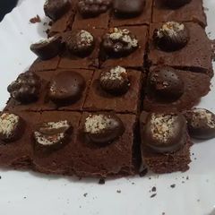 A picture of Chocolate brownie 😍.