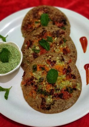 A picture of Multigrain Cucumber Uttapam.