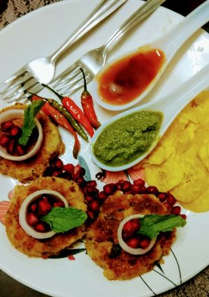 A picture of Kabuli chana kabab.