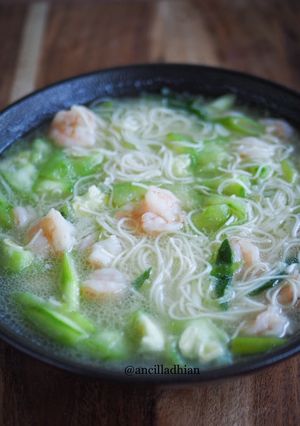 Foto resep Sup Oyong Misoa Udang