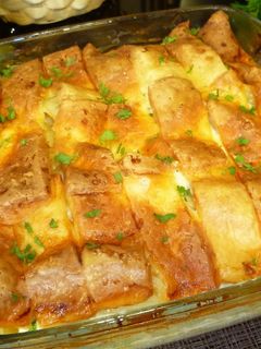 Фото Картофельная запеканка с куриным фаршем в духовке.