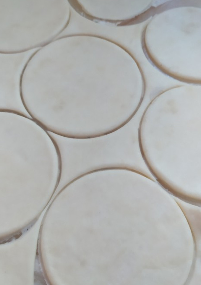 Una foto de Masa de Hojaldre Fácil Para Empanadas de Vigilia Doña Petrona