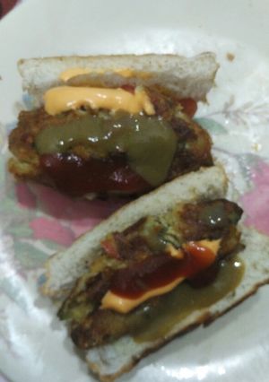 A picture of Veg sheekh kabab burger.