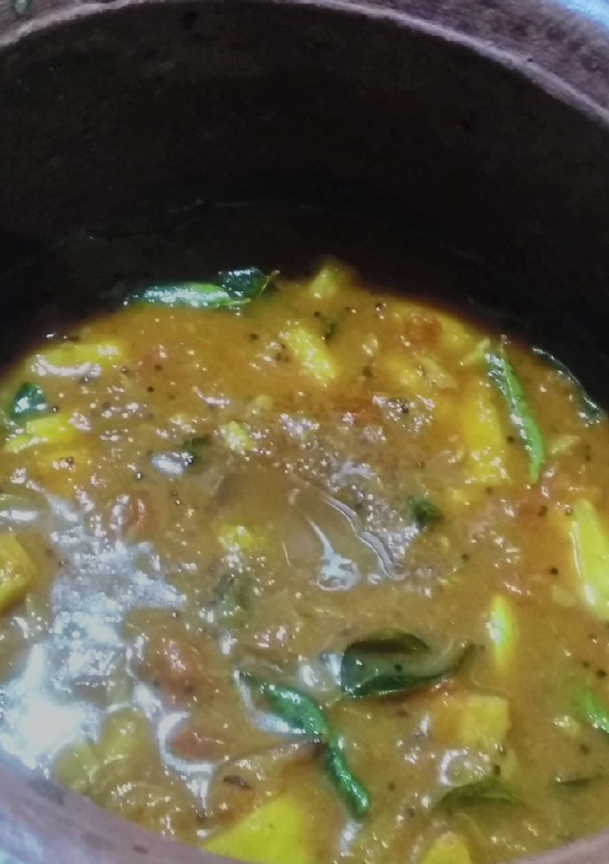 சட்டி கருணைக் கிழங்கு கார குழம்பு செய்முறை முக்கிய புகைப்படம்