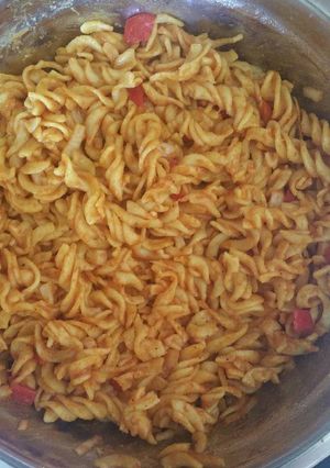 A picture of Kerrie Noedelslaai / Curry Noodle Salad.