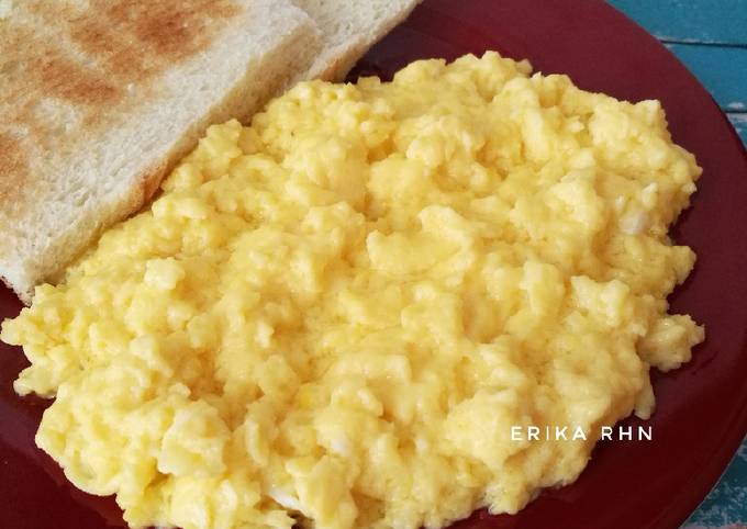 Resep Scrambled Egg Ala Mcd Oleh Erika Rhn Cookpad