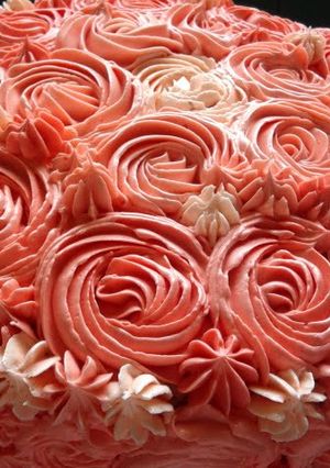 A picture of Swiss meringue buttercream.