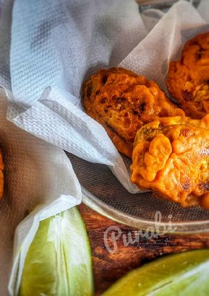 চিকেন কিমা স্টাফড কাঁকরোলের বড়া (Chicken keema stuffed kankroler bora recipe in Bengali) রেসিপির প্রধান ছবি