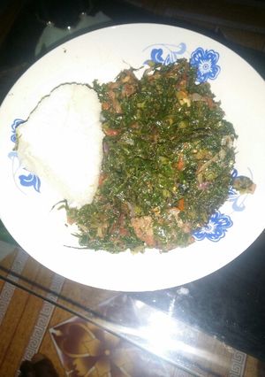A picture of Fried sukuma wiki and beef.
