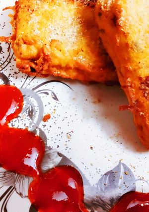 A picture of Crispy Bread pakora.