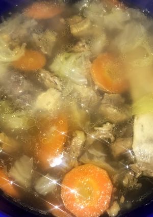 Foto resep Sup Daging Sapi Tanpa Presto 🥩