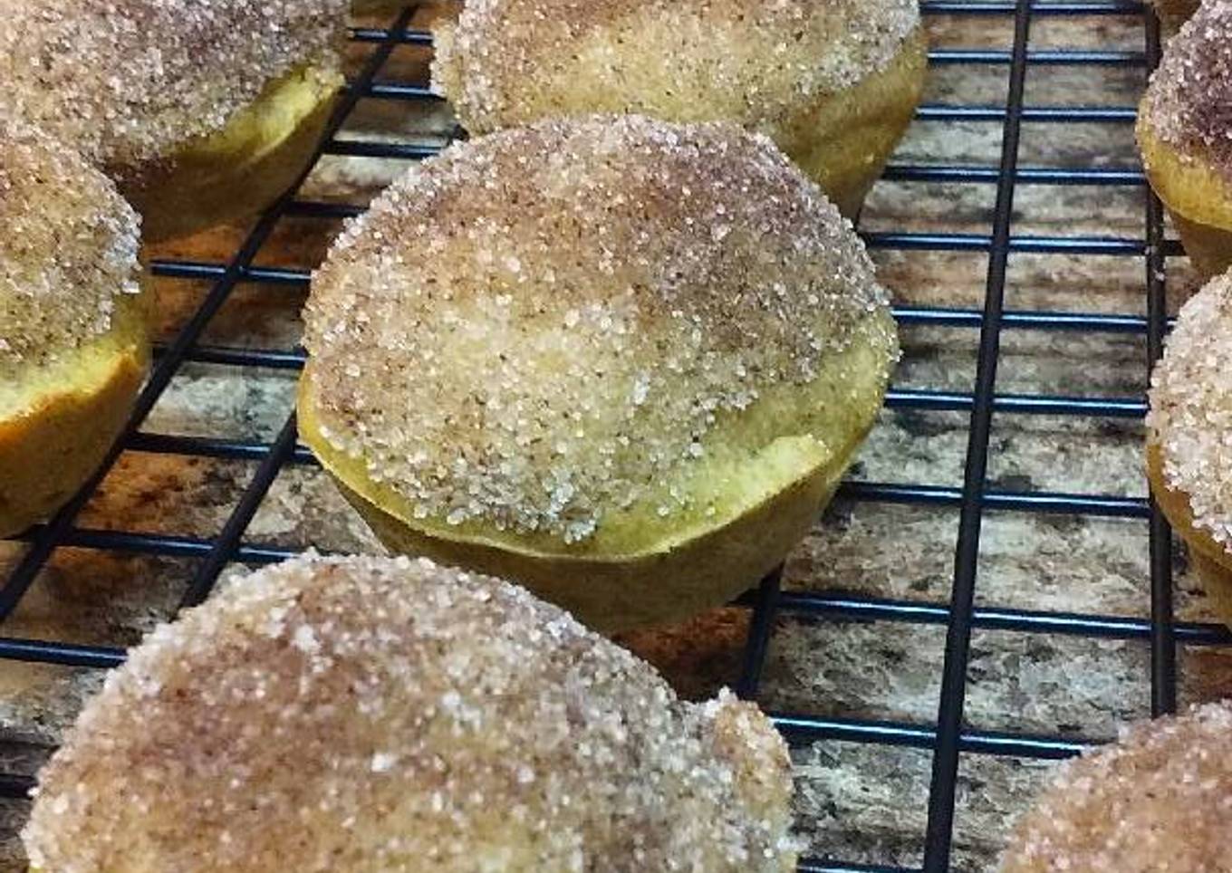 Cinnamon Sugar Mini Pumpkin Muffins