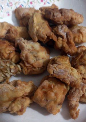A picture of crispy boneless chicken fried.