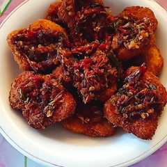 รูปของ Nugget ayam sambal geprek