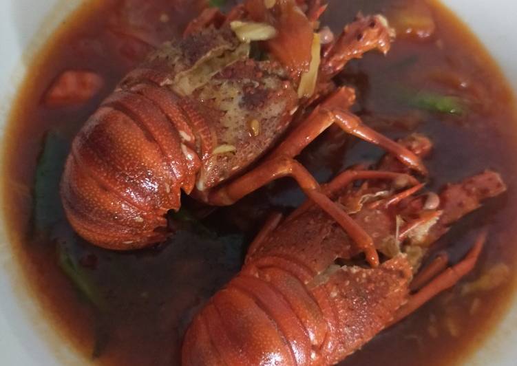 Langkah Mudah untuk Menyiapkan Baby Lobster pedas manis Anti Gagal