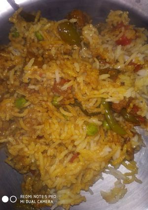 वेज बिरयानी (veg biryani recipe in Hindi) रेसिपी मुख्य फोटो