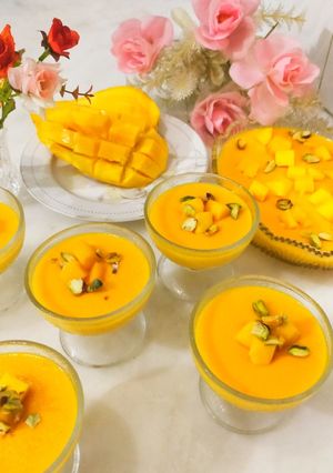 A picture of Eggless Mango pudding without gelatin.