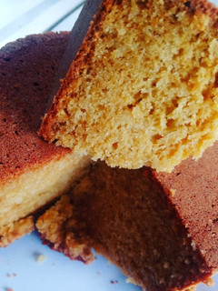 A picture of Coconut Orange cake.