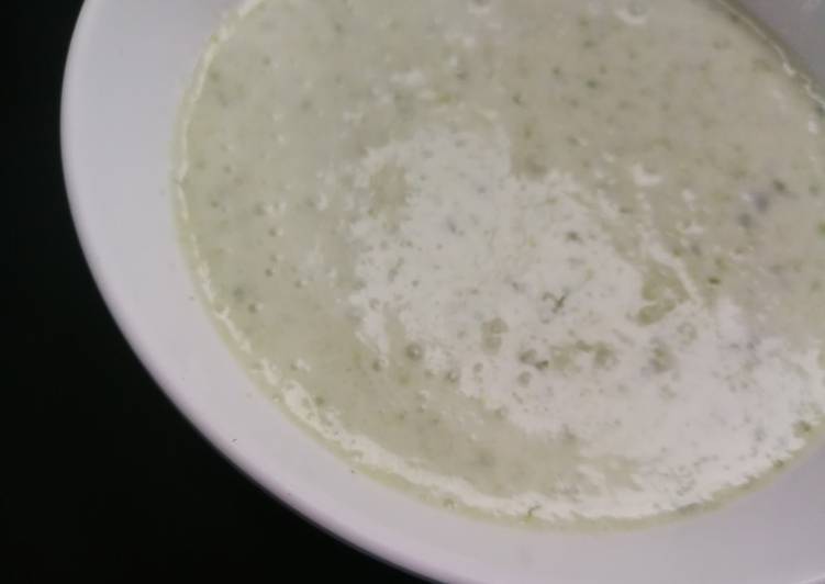 Steps to Make Award-winning Creamy Vinagrette Dressing