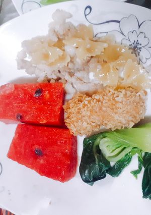 Hình của món Thịt băm xào nui nơ cho bé.