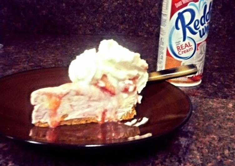 Strawberry Ice cream Cheesecake