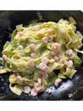 Tagliatelle con pesto di zucchine e gamberetti 🥒🌱🦐