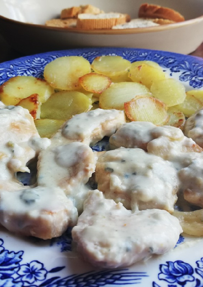 Una foto de Pechugas de pollo al roque sin nata🧀🐔