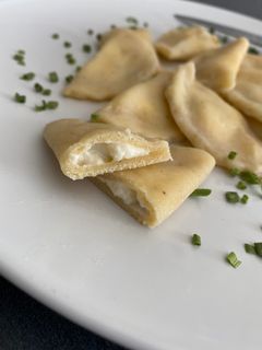 Une photo de Raviolis aux fromages