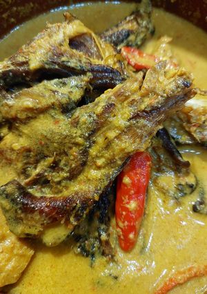 Foto resep Mangut Ikan Asap Pari
