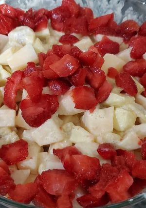 A picture of Creamy fruit chaat.