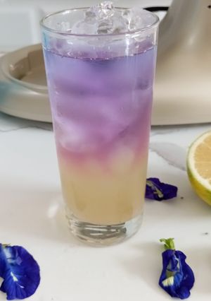 Foto resep 129. Es Bunga Telang Serai Lemon