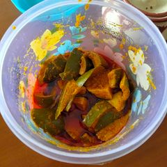 A picture of Mango pickle.