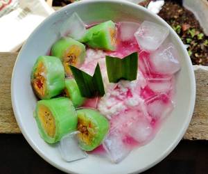 Resep Populer Es Pisang Ijo Enak Bergizi