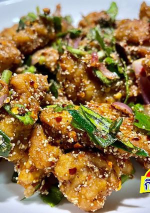 รูปของ ลาบไก่ทอด