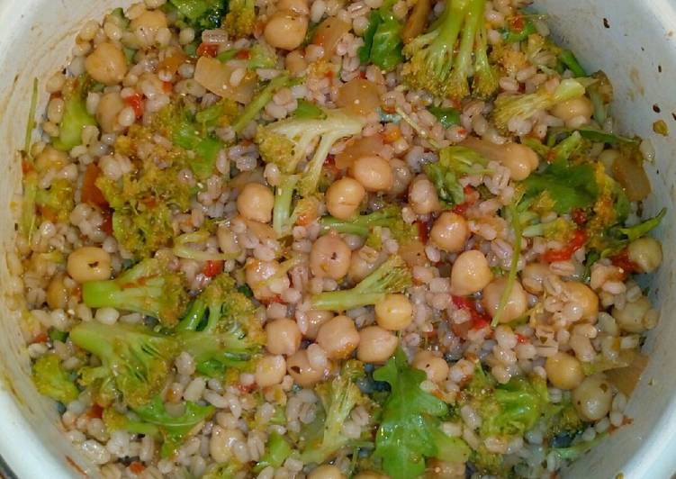 Brokkolis-csicseriborsós gersli