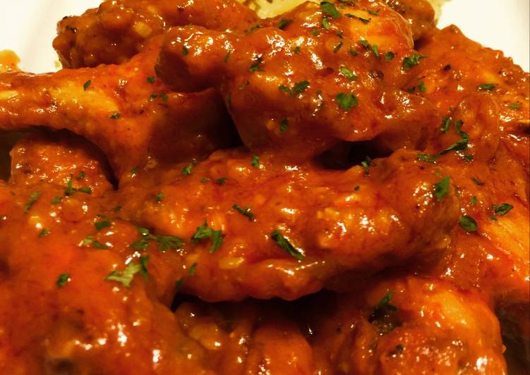 Recipe of Any-night-of-the-week Hot ~n~ spicy wings
