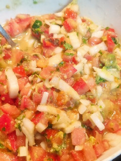 Una foto de Pico de gallo mexicano para fajitas o nachos