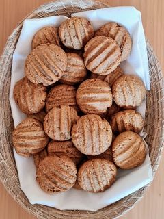 Una foto de Galletitas integrales con mantequilla de maní 🥜 Sin balanza, rápidas y fáciles 🍪