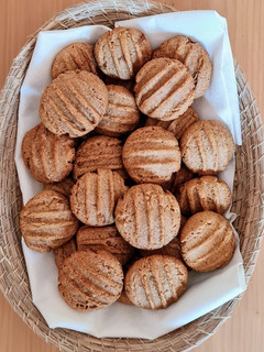 Una foto de Galletitas integrales con mantequilla de maní 🥜 Sin balanza, rápidas y fáciles 🍪