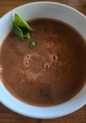 A picture of Drumstick soup.