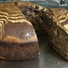 A picture of Zebra cake in cooker.