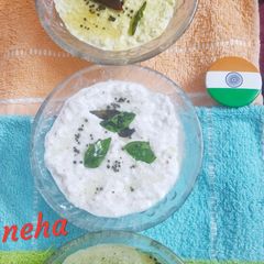 A picture of Tricolor Coconut Chutney.