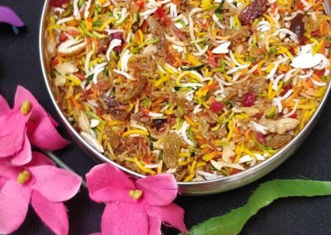 Jaggery rice Recipe by Sadhana Mohindra - Cookpad