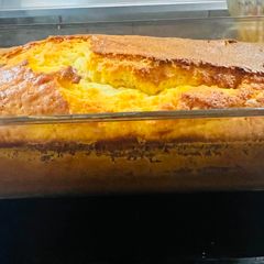 A picture of Lemon loaf.