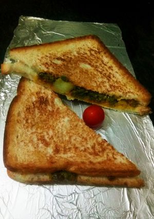 A picture of Leftover Sabji Sandwich.