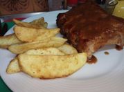 Una foto de costillar con coca cola