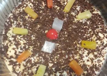 Ready to Serve Creamy salad frutti frutti Savory Delicious