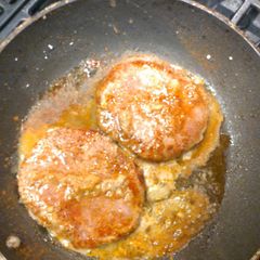 A picture of Steak 65.